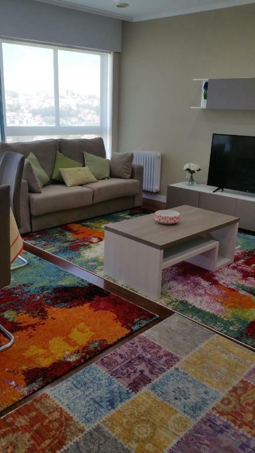 Apartamento Ideal Familias Y Grupos Vigo Luaran gambar